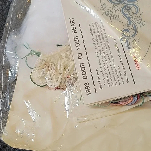 🌴3/$15🌴 The Creative Circle 1993 Door To Your Heart Needle Craft Kit - Picture 10 of 11